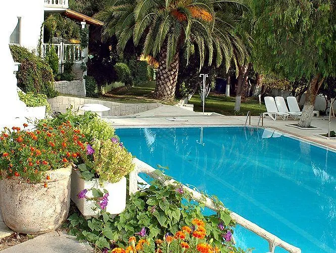 Babylon Gardens Apart * Menderes