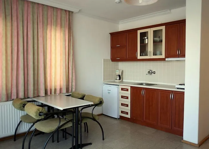 Babylon Gardens Apart Otel