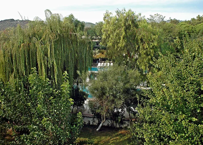 Babylon Gardens Apart