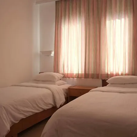 Babylon Gardens Apart Szálloda *