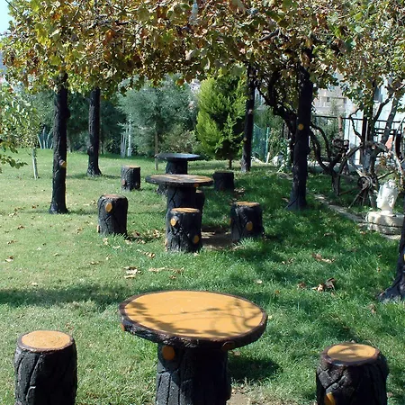 Babylon Gardens Apart Szálloda