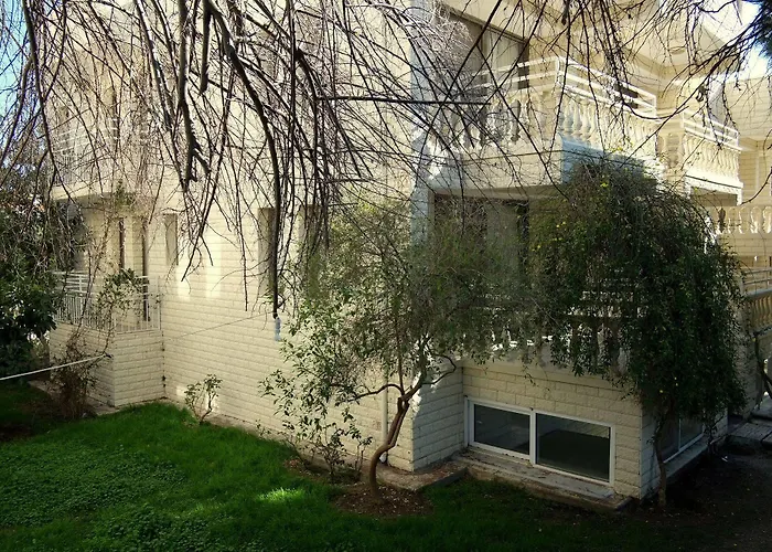 Babylon Gardens Apart Hotel