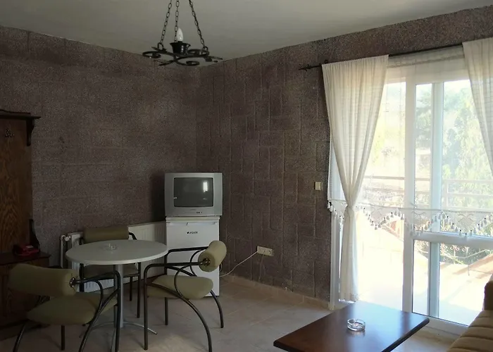 Babylon Gardens Apart